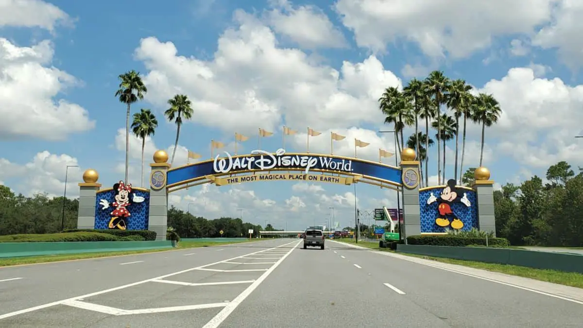 Florida Tourism District Plans $100M Disney World Road Upgrades