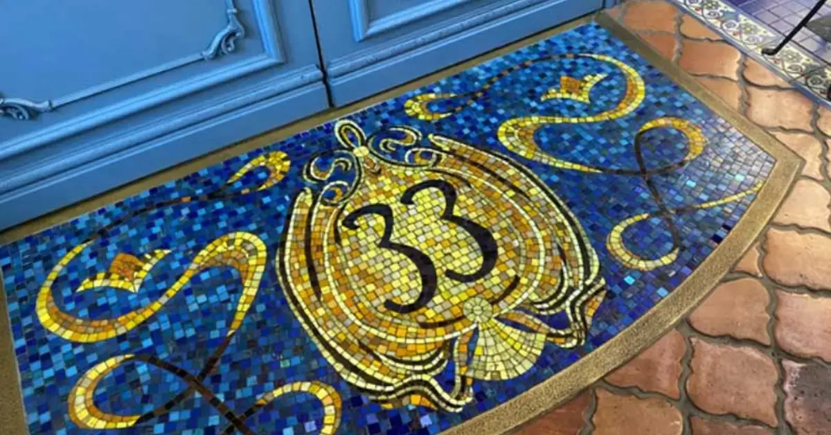 Club 33 Entrance