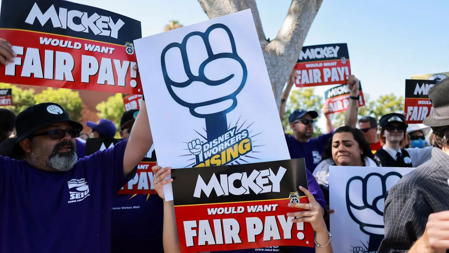 Disneyland Unions Reach Tentative Agreement, Strike Averted