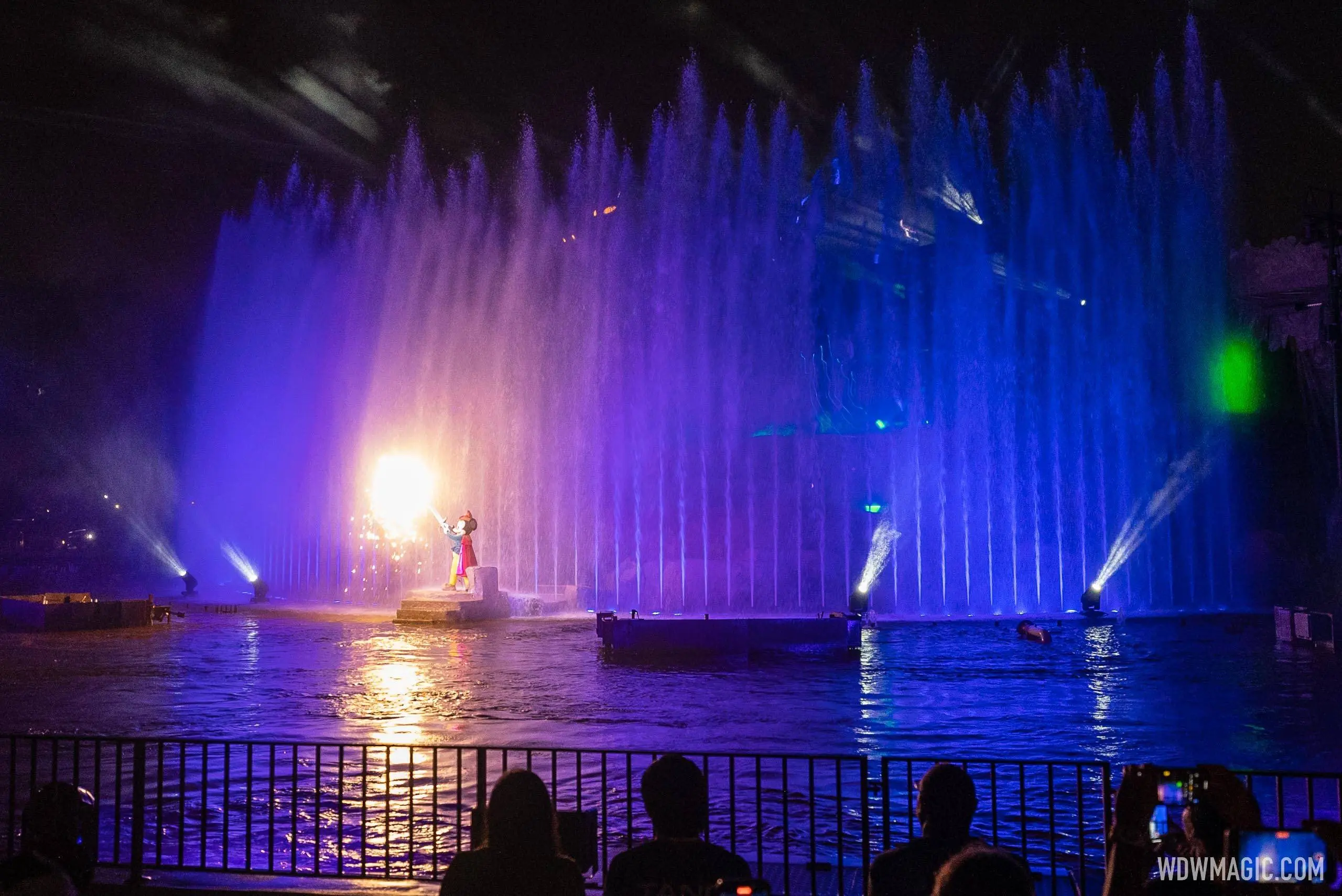 Price Hike Hits Disney’s Hollywood Studios' Fantasmic! Dining Packages